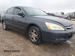 2007 Honda Accord EX-L with VIN 1HGCM56847A154728, listed as a IAAI auction lot 43388515 with 230,491 mi miles and . Bid and sale history available at DreamBid. Image 1.