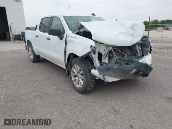 2020 Chevrolet Silverado 1500 Custom с VIN 1GCPYBEK8LZ193706, выставлен на аукционе IAAI как лот 42075098 с пробегом 110 335 миль миль и . История ставок и продаж доступна на DreamBid. Изображение 1.