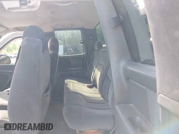 2004 GMC Sierra 1500 SLE с VIN 1GTEK19V44Z328785, выставлен на аукционе IAAI как лот 42320779 с пробегом 207 899 миль миль и . История ставок и продаж доступна на DreamBid. Изображение 8.