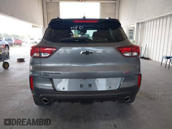 2021 Chevrolet TrailBlazer RS z VIN KL79MUSL1MB078322, wystawiony jako IAAI lot #43043902 z przebiegiem 37 033 mil mil oraz . Historia ofert i sprzedaży dostępna na DreamBid. Obrazek 16.