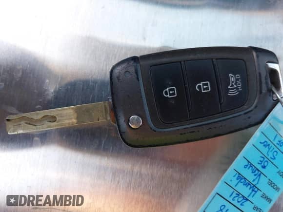 2021 Hyundai Venue SE с VIN KMHRB8A3XMU097145, выставлен на аукционе IAAI как лот 43092190 с пробегом 108 299 миль миль и . История ставок и продаж доступна на DreamBid. Изображение 11.
