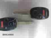 2007 Honda Accord LX с VIN JHMCM564X7C000300, выставлен на аукционе IAAI как лот 43083918 с пробегом 187 399 миль миль и . История ставок и продаж доступна на DreamBid. Изображение 11.