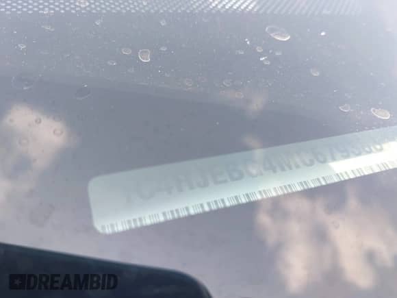 2021 Jeep Grand Cherokee Limited X with VIN 1C4RJEBG4MC679383, listed as a IAAI auction lot 42382123 with 76,544 mi miles and . Bid and sale history available at DreamBid. Image 9.