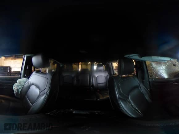 2020 Ram 1500 Rebel z VIN 1C6SRFLT0LN162491, wystawiony jako IAAI lot #41841159 z przebiegiem 58 265 mil mil oraz . Historia ofert i sprzedaży dostępna na DreamBid. Obrazek 19.