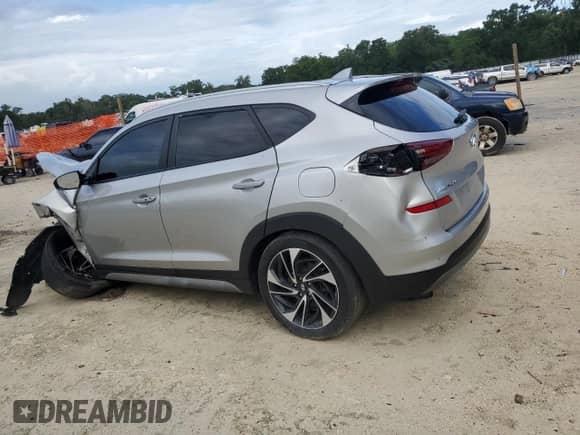 2020 Hyundai Tucson Sport z VIN KM8J3CALXLU102467, wystawiony jako Copart lot #62827405 z przebiegiem Nie podano mil oraz Nie do naprawy • Non repairable. Historia ofert i sprzedaży dostępna na DreamBid. Obrazek 2.