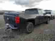 2014 Chevrolet Silverado 1500 LT z VIN 1GCVKREC8EZ142896, wystawiony jako Copart lot #70520375 z przebiegiem 251 275 mil mil oraz Szkoda całkowita • Salvage title. Historia ofert i sprzedaży dostępna na DreamBid. Obrazek 3.