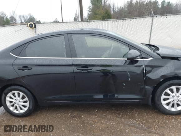 2021 Hyundai Accent SE with VIN 3KPC24A64ME146299, listed as a IAAI auction lot 41551666 with 84,120 mi miles and . Bid and sale history available at DreamBid. Image 14.