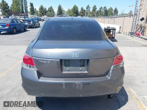 2009 Honda Accord EX-L z VIN 1HGCP258X9A073064, wystawiony jako IAAI lot #43056708 z przebiegiem 213 130 mil mil oraz . Historia ofert i sprzedaży dostępna na DreamBid. Obrazek 16.