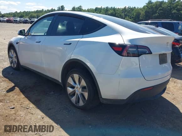 2023 Tesla Model Y Long Range с VIN 7SAYGDEEXPA103397, выставлен на аукционе IAAI как лот 42781803 с пробегом 28 537 миль миль и . История ставок и продаж доступна на DreamBid. Изображение 3.