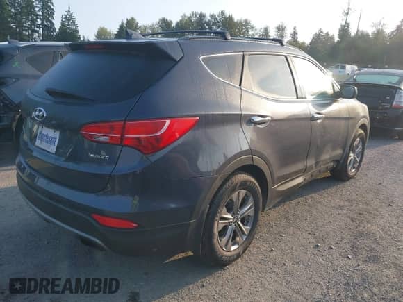 2016 Hyundai Santa Fe с VIN 5XYZU3LBXGG374954, выставлен на аукционе IAAI как лот 43254097 с пробегом 109 049 миль миль и . История ставок и продаж доступна на DreamBid. Изображение 4.