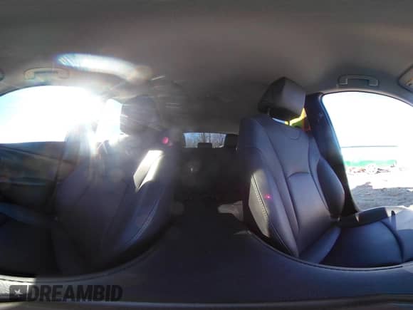 2017 Toyota Prius Two z VIN JTDKARFU5H3543052, wystawiony jako IAAI lot #41348624 z przebiegiem 34 903 mil mil oraz . Historia ofert i sprzedaży dostępna na DreamBid. Obrazek 21.