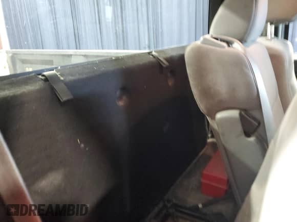 2013 Ford F-150 XL z VIN 1FTNF1CF2DKE24882, wystawiony jako Copart lot #85483935 z przebiegiem 156 229 mil mil oraz Czysty tytuł • Clean title. Historia ofert i sprzedaży dostępna na DreamBid. Obrazek 10.