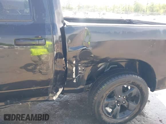 2019 Ram 1500 Express с VIN 1C6RR7KT7KS519977, выставлен на аукционе IAAI как лот 42115534 с пробегом 65 350 миль миль и . История ставок и продаж доступна на DreamBid. Изображение 6.