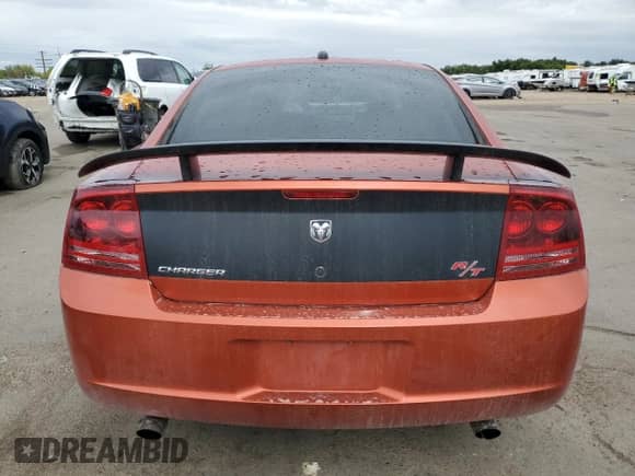 2006 Dodge Charger R/T z VIN 2B3KA53H46H195269, wystawiony jako Copart lot #71201414 z przebiegiem 30 913 mil mil oraz Szkoda całkowita • Salvage title. Historia ofert i sprzedaży dostępna na DreamBid. Obrazek 6.