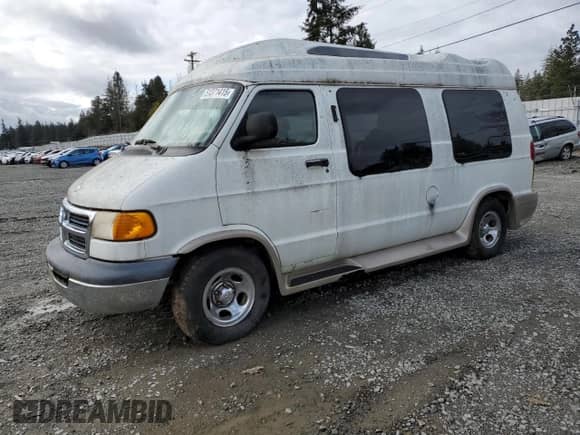 1998 Dodge Cargo Conversion with VIN 2B6HB11Y9WK129390, listed as a Copart auction lot 55708245 with 150,845 mi miles and Clean title. Bid and sale history available at DreamBid. Image 1.