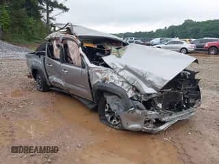 2017 Toyota Tacoma SR5 with VIN 5TFAZ5CN8HX036231, listed as a IAAI auction lot 37636403 with Not provided miles and . Bid and sale history available at DreamBid. Image 1.