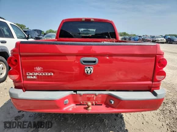 2007 Dodge Dakota SLT с VIN 1D7HE48K37S173310, выставлен на аукционе Copart как лот 64116395 с пробегом 195 951 миль миль и Чистый • Clean title. История ставок и продаж доступна на DreamBid. Изображение 6.