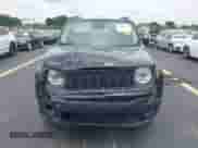 2017 Jeep Renegade Altitude z VIN ZACCJBBB8HPF83864, wystawiony jako IAAI lot #42392202 z przebiegiem 115 648 mil mil oraz . Historia ofert i sprzedaży dostępna na DreamBid. Obrazek 12.