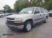 2005 Chevrolet Suburban LT z VIN 3GNEC16Z15G187297, wystawiony jako IAAI lot #43233216 z przebiegiem 268 376 mil mil oraz . Historia ofert i sprzedaży dostępna na DreamBid. Obrazek 2.