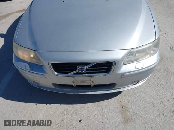 2009 Volvo S60 2.5T with VIN YV1RS592292720978, listed as a IAAI auction lot 41665529 with 171,327 mi miles and . Bid and sale history available at DreamBid. Image 6.