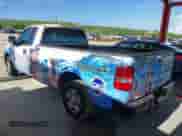 2007 Ford F-150 XL z VIN 1FTRF12W97KD51937, wystawiony jako IAAI lot #42963566 z przebiegiem 127 964 mil mil oraz . Historia ofert i sprzedaży dostępna na DreamBid. Obrazek 3.