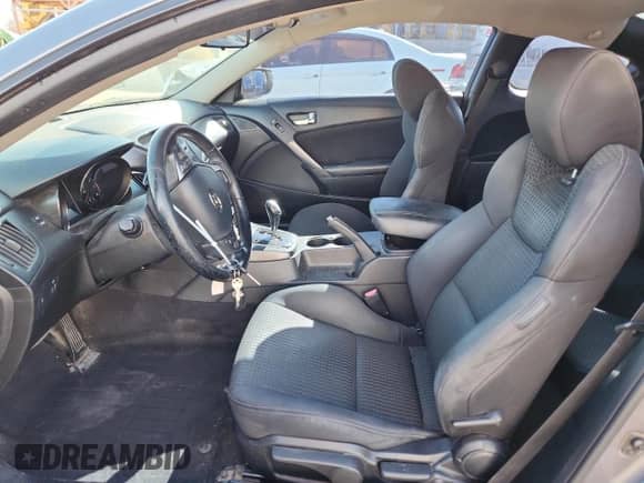 2011 Hyundai Genesis Coupe with VIN KMHHT6KD9BU059617, listed as a Copart auction lot 84411015 with 159,573 mi miles and Salvage title. Bid and sale history available at DreamBid. Image 7.