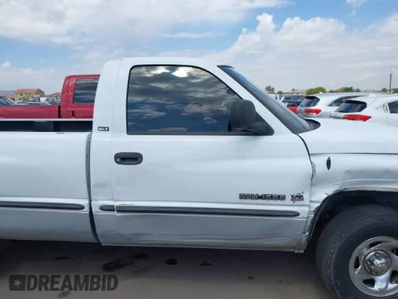 1998 Dodge 1500 with VIN 1B7HC16Y8WS616166, listed as a IAAI auction lot 42190324 with 114,401 mi miles and . Bid and sale history available at DreamBid. Image 13.