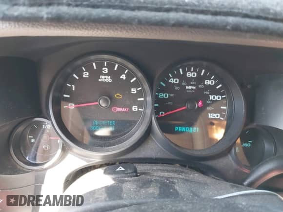 2007 GMC Sierra 1500 SLE1 z VIN 3GTEC13C87G544907, wystawiony jako IAAI lot #42017121 z przebiegiem 300 645 mil mil oraz . Historia ofert i sprzedaży dostępna na DreamBid. Obrazek 7.