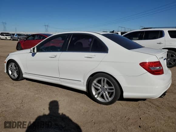 2014 Mercedes-Benz C 250 Sport with VIN WDDGF4HB6EA952812, listed as a Copart auction lot 87303155 with 159,094 mi miles and Salvage title. Bid and sale history available at DreamBid. Image 2.
