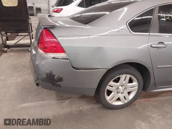 2009 Chevrolet Impala LT с VIN 2G1WC57M491224602, выставлен на аукционе IAAI как лот 42897834 с пробегом 211 890 миль миль и . История ставок и продаж доступна на DreamBid. Изображение 6.