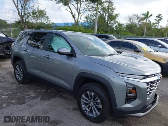 2025 Chevrolet Equinox FWD LT с VIN 3GNAXHEG0SL141748, выставлен на аукционе IAAI как лот 40800238 с пробегом 2 789 миль миль и . История ставок и продаж доступна на DreamBid. Изображение 1.