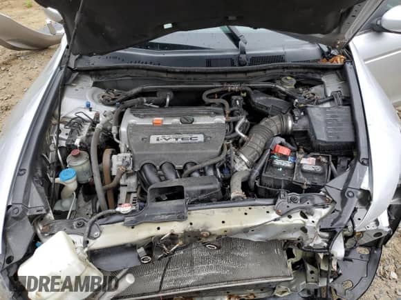 2009 Honda Accord EX-L z VIN 1HGCP26889A093389, wystawiony jako Copart lot #59656555 z przebiegiem 101 025 mil mil oraz Nie do naprawy • Non repairable. Historia ofert i sprzedaży dostępna na DreamBid. Obrazek 11.