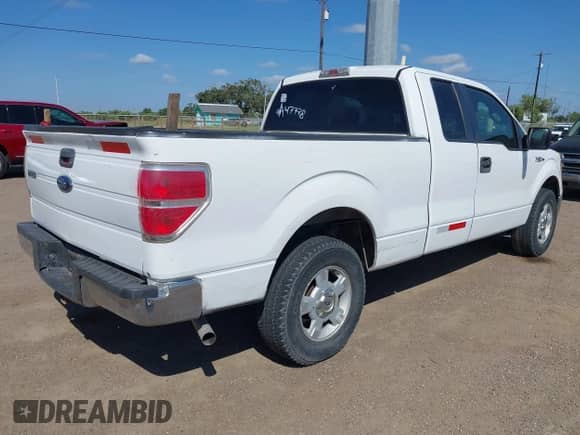 2009 Ford F-150 XLT с VIN 1FTRX12V89KA47778, выставлен на аукционе IAAI как лот 43353556 с пробегом 334 978 миль миль и . История ставок и продаж доступна на DreamBid. Изображение 4.