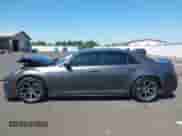 2017 Chrysler 300 S с VIN 2C3CCABGXHH664807, выставлен на аукционе IAAI как лот 42736946 с пробегом Не указан миль и . История ставок и продаж доступна на DreamBid. Изображение 14.