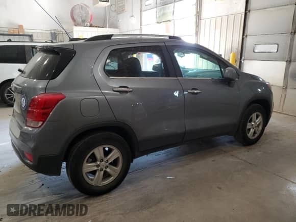 2019 Chevrolet Trax LT с VIN KL7CJPSB5KB765291, выставлен на аукционе Copart как лот 84942055 с пробегом 43 100 миль миль и Списание • Salvage title. История ставок и продаж доступна на DreamBid. Изображение 3.