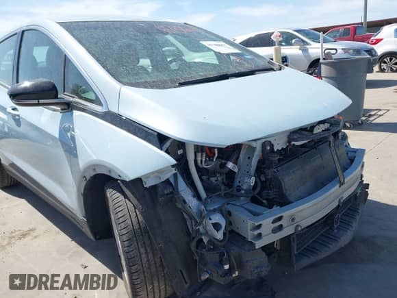 2022 Chevrolet Bolt EV 1LT z VIN 1G1FW6S01N4127115, wystawiony jako IAAI lot #41788663 z przebiegiem 26 962 mil mil oraz . Historia ofert i sprzedaży dostępna na DreamBid. Obrazek 20.