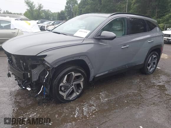 2024 Hyundai Tucson SEL with VIN 5NMJFCDE8RH372970, listed as a IAAI auction lot 43037496 with 32,958 mi miles and . Bid and sale history available at DreamBid. Image 18.