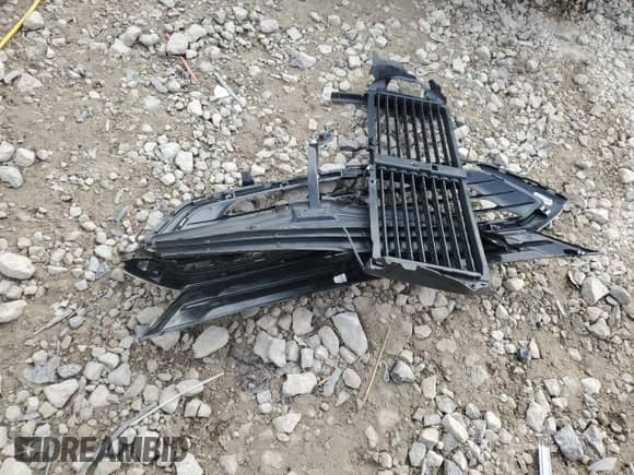 2020 Chevrolet Equinox LT z VIN 3GNAXUEV6LS503936, wystawiony jako Copart lot #82430545 z przebiegiem 19 513 mil mil oraz Szkoda całkowita • Salvage title. Historia ofert i sprzedaży dostępna na DreamBid. Obrazek 12.