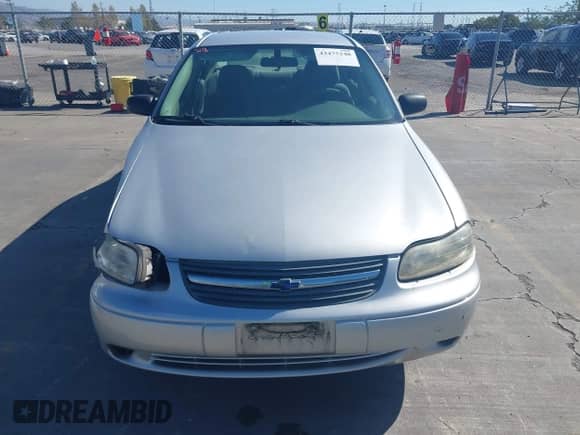 2005 Chevrolet Malibu Classic z VIN 1G1ND52F15M216618, wystawiony jako IAAI lot #43475248 z przebiegiem 98 129 mil mil oraz . Historia ofert i sprzedaży dostępna na DreamBid. Obrazek 12.