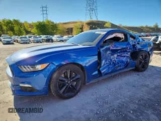 2017 Ford Mustang EcoBoost Premium с VIN 1FA6P8TH6H5333975, выставлен на аукционе Copart как лот 81899245 с пробегом 92 562 миль миль и Списание • Salvage title. История ставок и продаж доступна на DreamBid. Изображение 1.