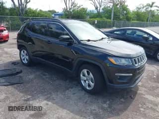 2020 Jeep Compass Latitude with VIN 3C4NJCBB5LT235035, listed as a IAAI auction lot 42659491 with 60,535 mi miles and . Bid and sale history available at DreamBid. Image 1.