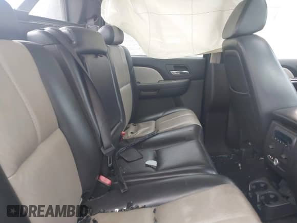 2008 Chevrolet Avalanche LTZ с VIN 3GNFK123X8G268974, выставлен на аукционе IAAI как лот 41446129 с пробегом 228 628 миль миль и . История ставок и продаж доступна на DreamBid. Изображение 8.