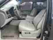 2007 GMC Sierra 1500 SLT с VIN 2GTEK13M771699436, выставлен на аукционе Copart как лот 59618125 с пробегом 165 445 миль миль и Списание • Salvage title. История ставок и продаж доступна на DreamBid. Изображение 7.