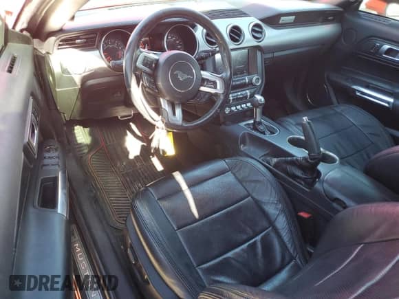 2018 Ford Mustang EcoBoost Premium с VIN 1FATP8UH2J5115068, выставлен на аукционе Copart как лот 90303225 с пробегом 122 701 миль миль и Чистый • Clean title. История ставок и продаж доступна на DreamBid. Изображение 8.