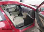 2010 Hyundai Elantra SE с VIN KMHDU4AD2AU182773, выставлен на аукционе IAAI как лот 42643396 с пробегом 85 486 миль миль и . История ставок и продаж доступна на DreamBid. Изображение 5.