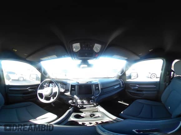 2024 Ram 1500 Big Horn z VIN 1C6SRFFT2RN119324, wystawiony jako IAAI lot #42025347 z przebiegiem 54 131 mil mil oraz . Historia ofert i sprzedaży dostępna na DreamBid. Obrazek 23.