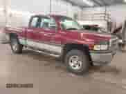 1996 Dodge 1500 с VIN 3B7HF13YXTM127039, выставлен на аукционе IAAI как лот 43238913 с пробегом 145 528 миль миль и . История ставок и продаж доступна на DreamBid. Изображение 1.