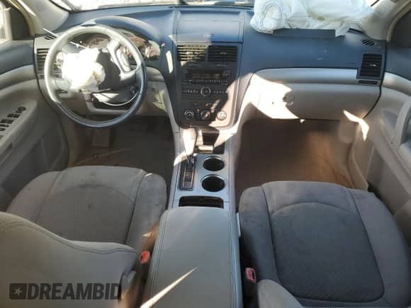 2009 Saturn Outlook XE with VIN 5GZEV13D19J208826, listed as a Copart auction lot 87833065 with 134,749 mi miles and Salvage title. Bid and sale history available at DreamBid. Image 8.