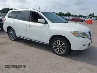 2013 Nissan Pathfinder SL with VIN 5N1AR2MN2DC633644, listed as a IAAI auction lot 42431407 with Not provided miles and . Bid and sale history available at DreamBid. Image 1.