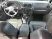2002 Chevrolet TrailBlazer EXT LT with VIN 1GNET16S226115055, listed as a Copart auction lot 54890405 with 220,340 mi miles and Salvage title. Bid and sale history available at DreamBid. Image 8.